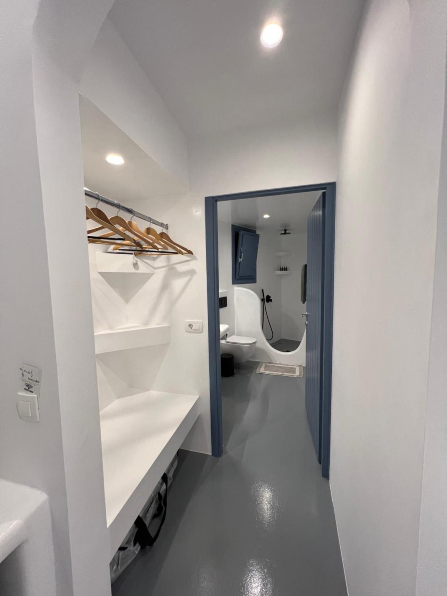 Oinos Luxury Suites Foinikia  Экстерьер фото