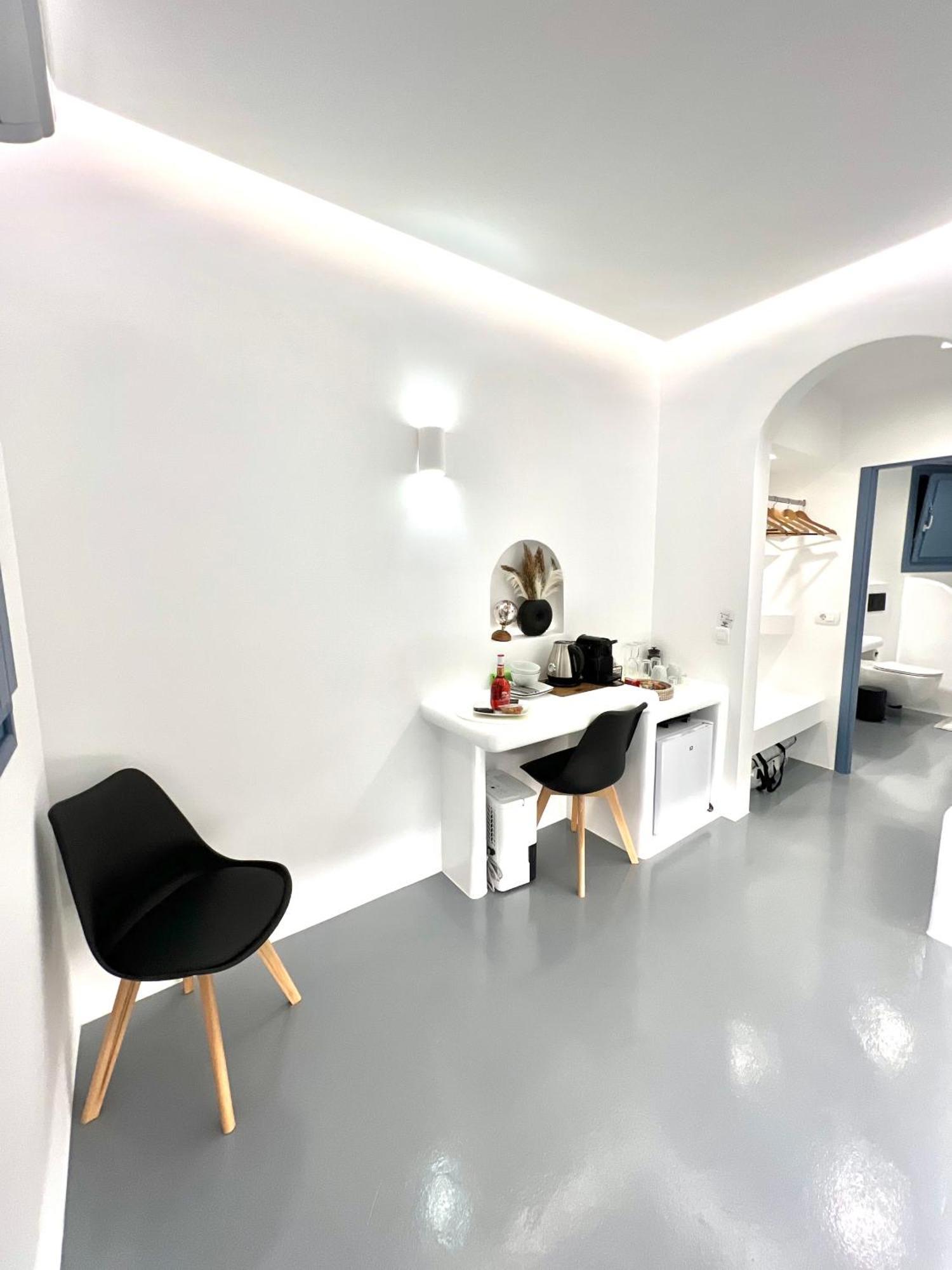 Oinos Luxury Suites Foinikia  Экстерьер фото